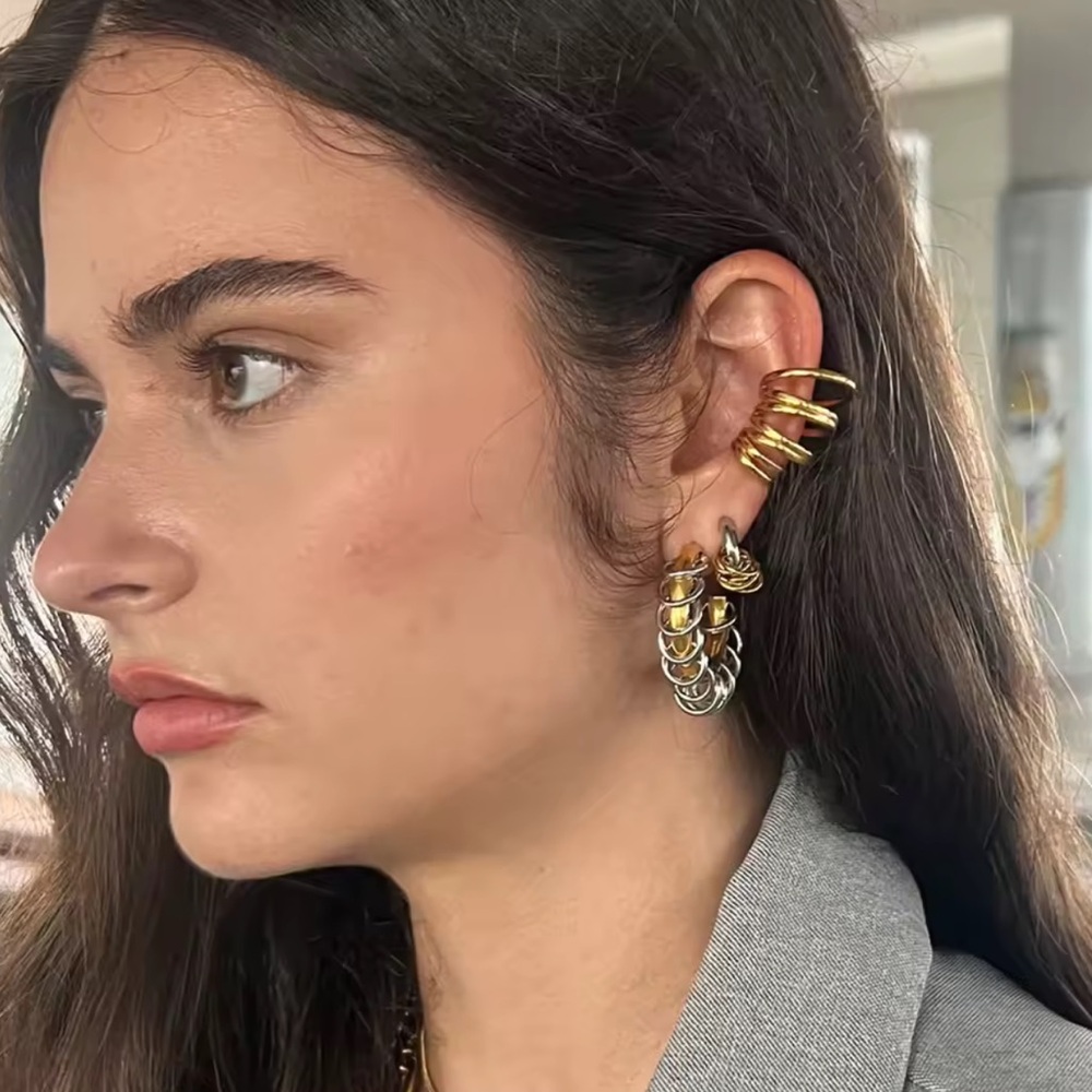 ✨Modern C-Shape Titanium Gold Ear Studs ✨